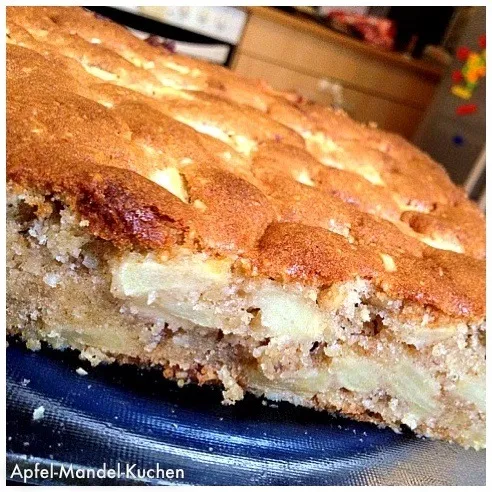 Apple Almond Cake|Yunita Weisさん