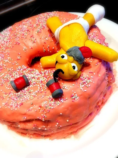 Donut Cake with a Hungover Yellow Man / Birthday Cake|Patrikさん