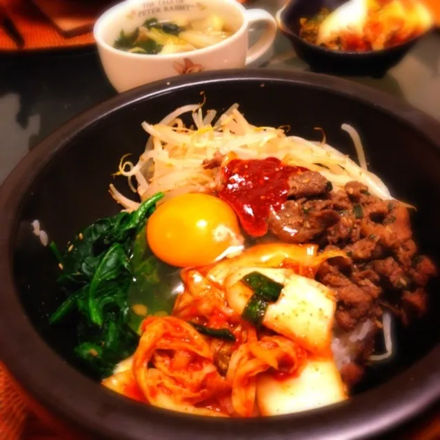 🔥熱々〜石焼きビビンバ🔥自家製キムチでねっ😋|ベルさん