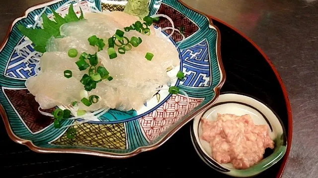 カワハギ刺身 肝醤油|居酒屋能登さん