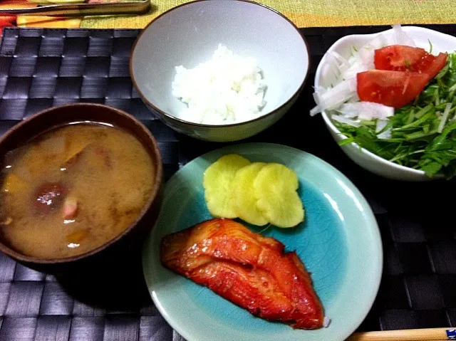 珍しく純和風晩ご飯♫|マニラ男さん