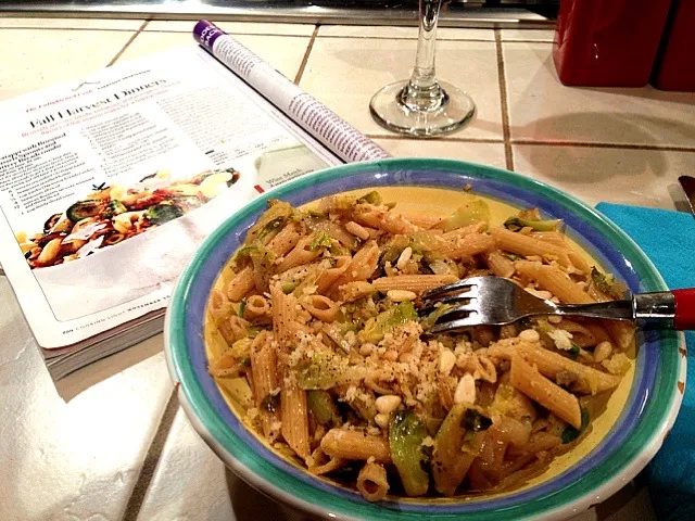 Winter Pasta w/ Braised Brussels Sprouts, Toasted Panko and Pinenuts and Shaved Romano Cheese|Luci Zoeさん