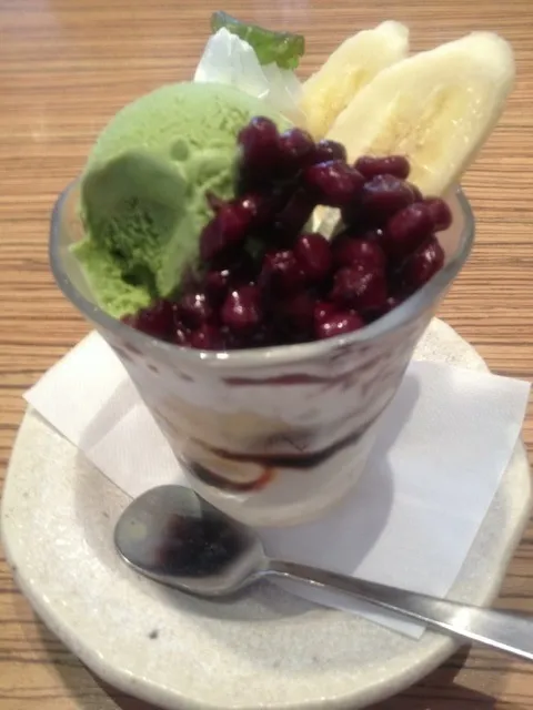 Green tea ice cream with red Beans!|Len R Ortegaさん