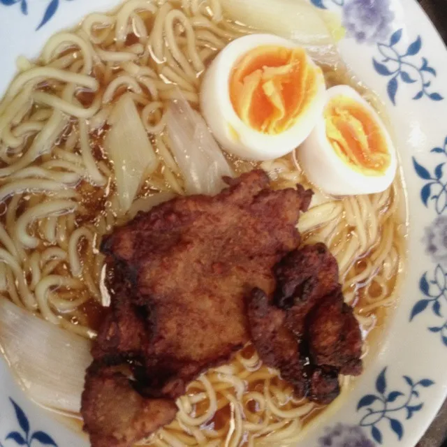 Snapdishの料理写真:インスタントラーメン|Isao Kimuraさん