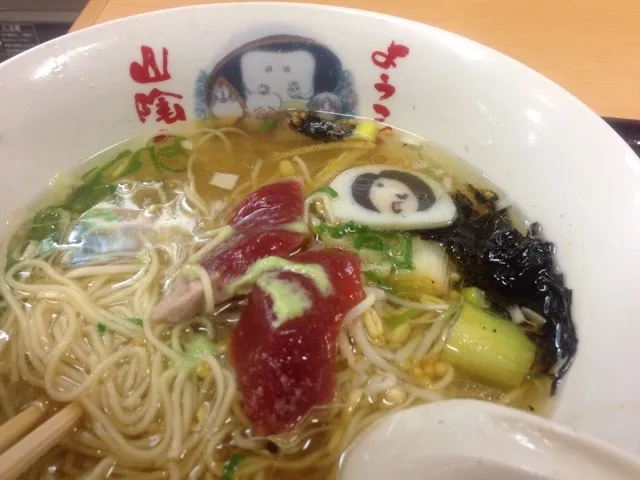 Snapdishの料理写真:マグロラーメン|サソリさん