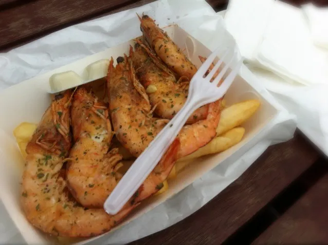 Grilled prawn and chips|혜리엄마さん