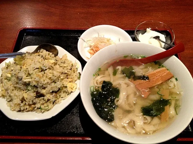 刀削麺と高菜炒飯|マキさん