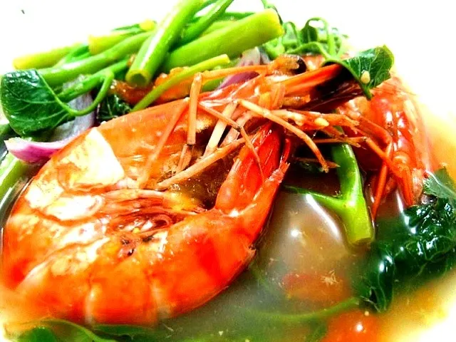 Shrimp Sinigang( filipino style shrimp in sour soup|Ken Granadaさん