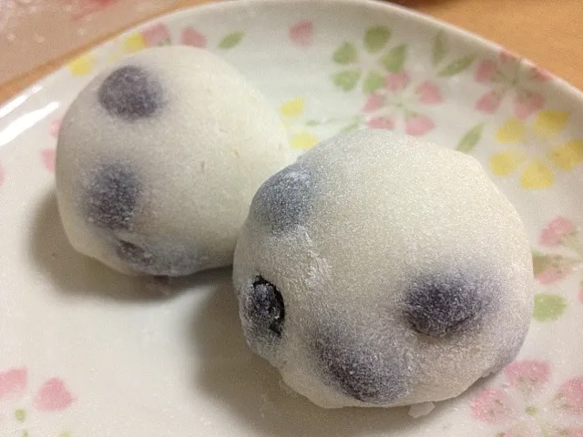 Snapdishの料理写真:黒豆で豆大福|ゆりかさん