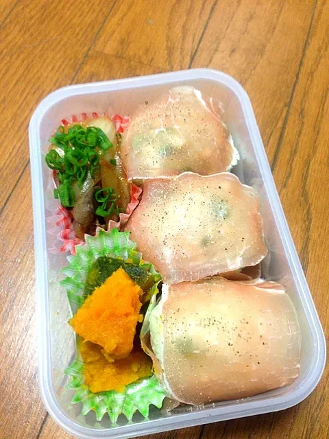 カロリーリッチなおにぎり弁当|のりこさん