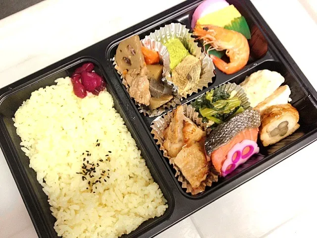 Snapdishの料理写真:高齢者向けバス旅行弁当|kurita820さん