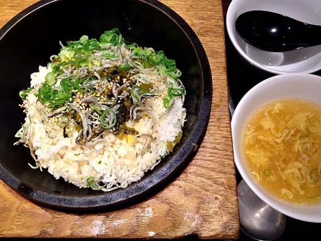 高菜ちりめんチャーハン♪♪♪|こむぎちゃんさん