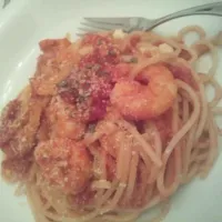 エビとモッツアレラのトマトソースパスタ|吉井紗良さん