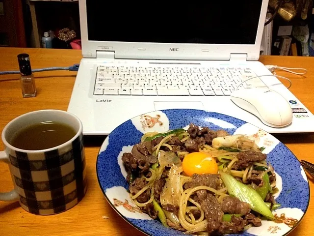 すき焼き風パスタ|ななみーぬさん