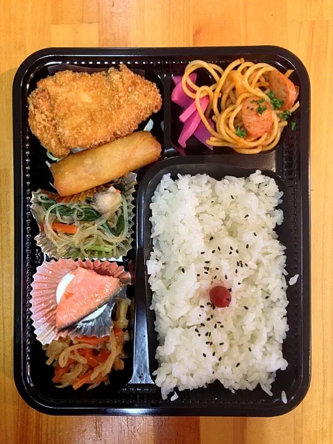 日替わり幕の内弁当|たんぽぽ娘さんさん