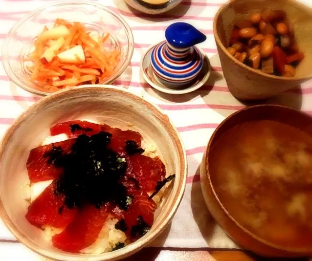 まぐろ漬け丼|ヤマモトショウコさん