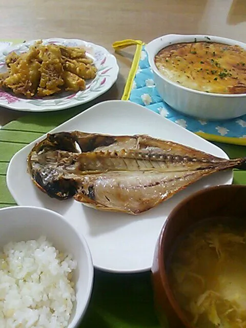 ☆長芋和風ｸﾞﾗﾀﾝ＊竹輪揚げｶﾚｰ味＊鯵の干物＊和風ｽｰﾌﾟ＊玄米入りごはん|ｼｮｺﾗさん