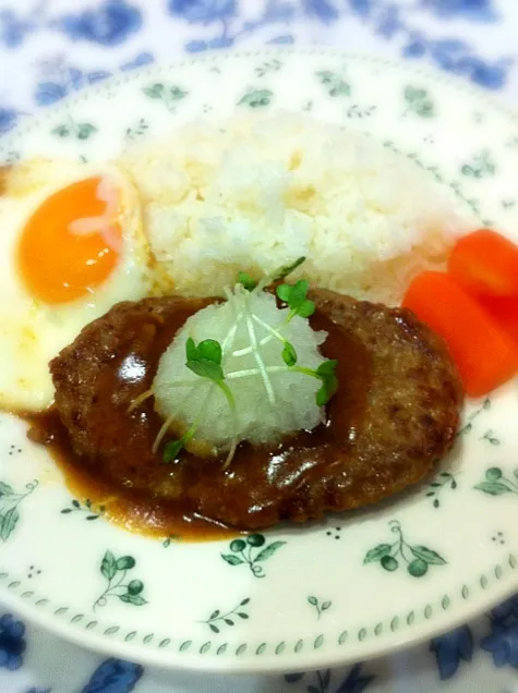 おろしハンバーグ目玉焼き|まーままさん