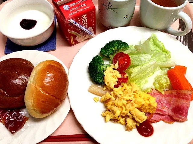 朝食〜病院食3日目〜|美羽さん