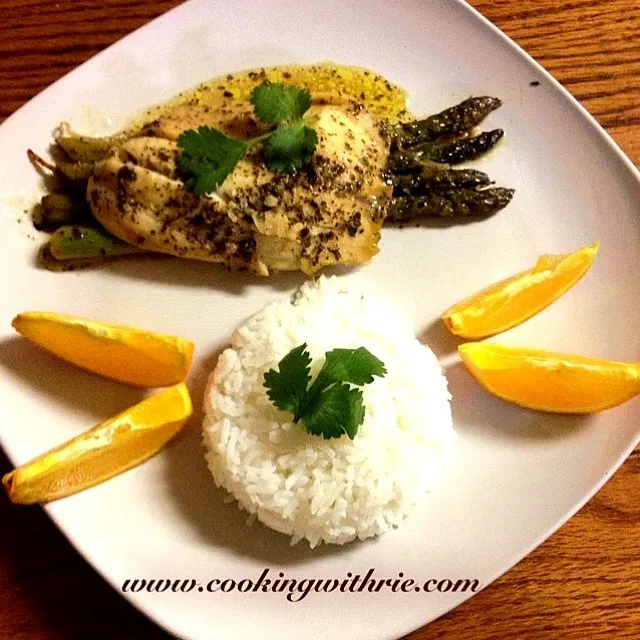 Broiled Fish Fillets With Basil Butter AND Pan-roasted Asparagus with Lemon and Garlic SERVED with Jasmine White Rice|rie simsさん