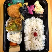 Snapdishの料理写真:日替わり幕の内弁当|たんぽぽ娘さんさん