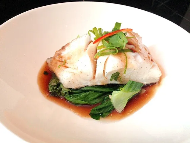 Snapdishの料理写真:Steamed Alaskan Black Cod with Rice Wine|nick pornchanaさん