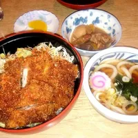 ソースカツ丼＆うどん|神彩子さん