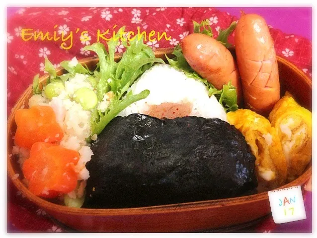 Snapdishの料理写真:おむすび弁当🍙|エミィ（Emiy）さん