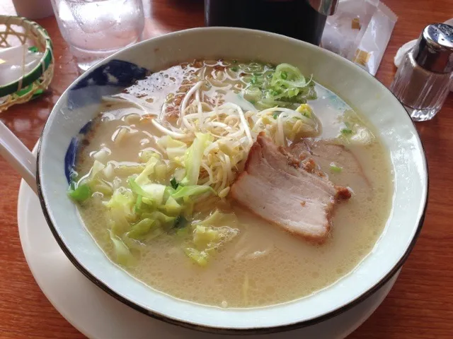 十八番ラーメン|肉大好きさん