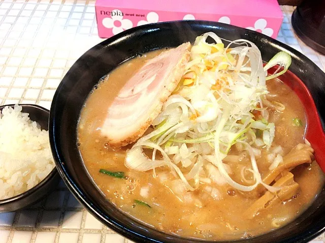 ドロドロ味噌ラーメン|こんどう かずゆきさん