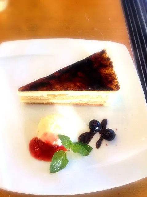 りんごのシブーストのケーキ🍰セット☆|yukinkochanさん