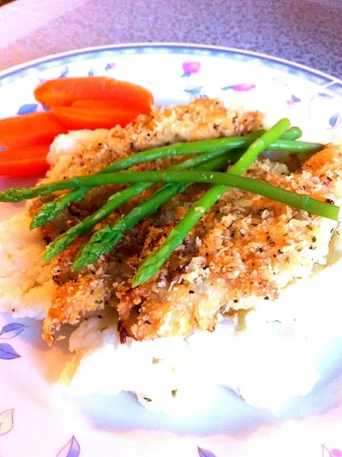 Baked Parmesan Chicken with Asparagus, Carrots n Mashed Potatoes|shirlynさん