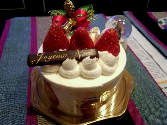 これはさすがに作れないでしょ、ヴィタメールのクリスマスケーキ|えぴさん