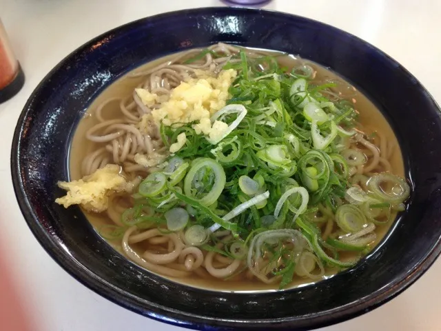 Snapdishの料理写真:牧のうどん かけ蕎麦|こうじさん