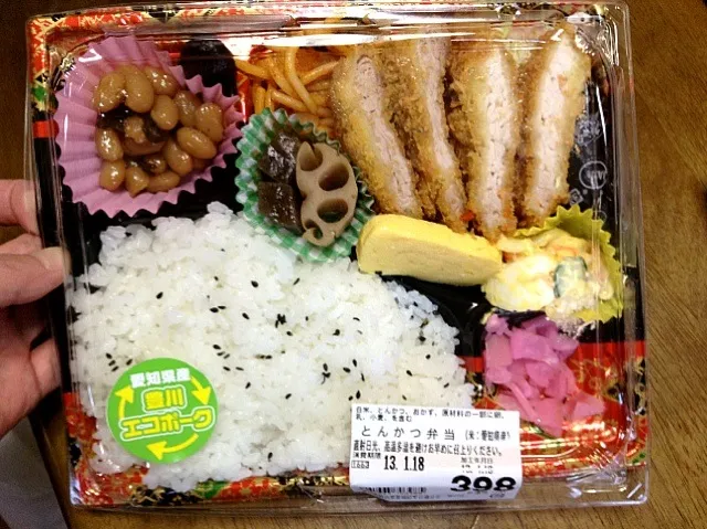 とんかつ弁当|kuniofujiiさん