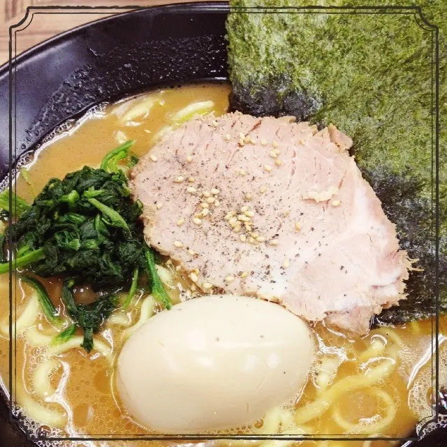 横浜家系ラーメン|★*:;;;:*☆*:;;;:*★*:;;;:*☆さん