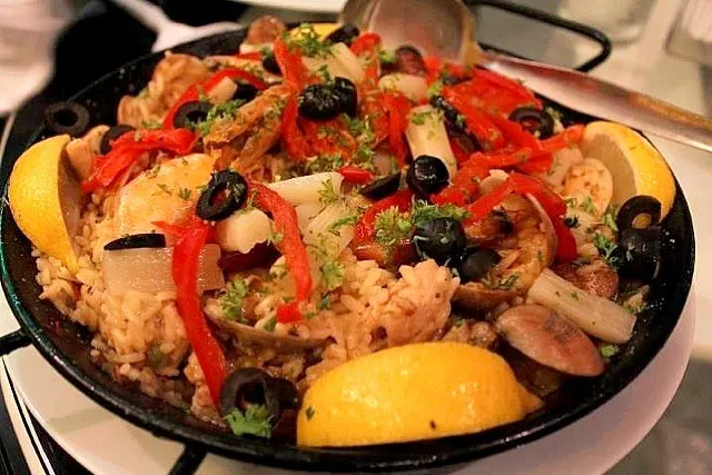 Bikolano's Paella|Ken Granadaさん