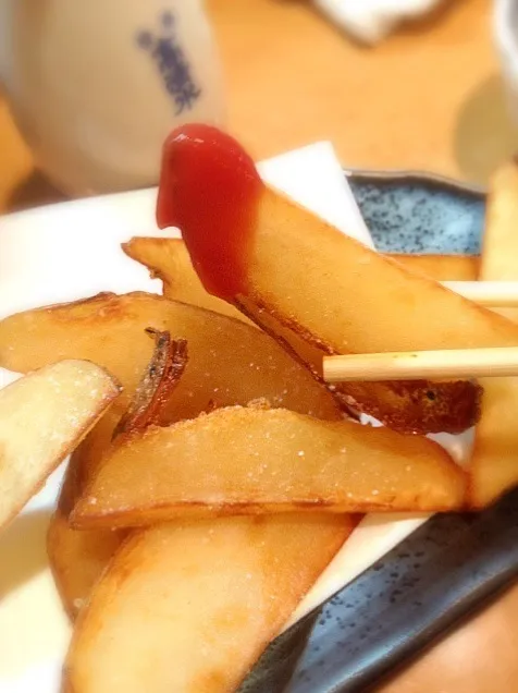 ポテトフライが冷凍じゃない店が好き|うめさん