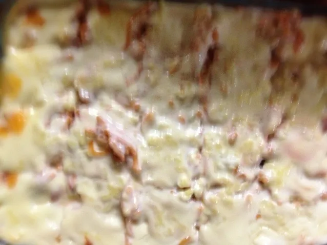 Baked spaghetti in cheesy toppings|rey almon montanerさん