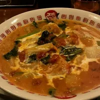 Snapdishの料理写真:トマトクリームのラーメン|natsumi andoさん