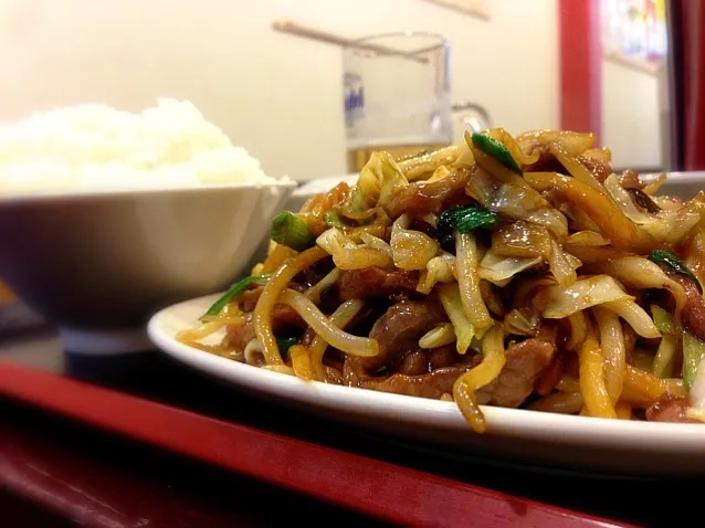 肉野菜炒め定食。。|TOKOATSUさん