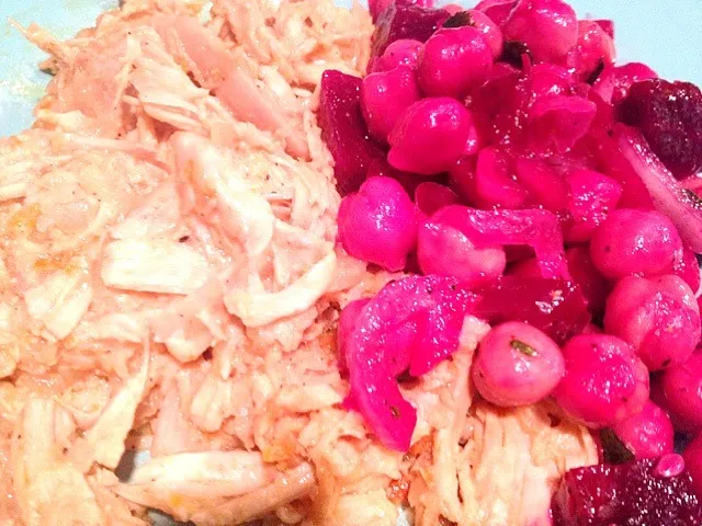 Aji de gallina (Peruvian chicken in a creamy chili walnut sauce) and beet-garbanzo salad with pickled onions|monica szepesyさん