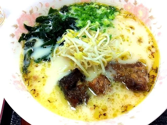 とんこつラーメン|橙月さん