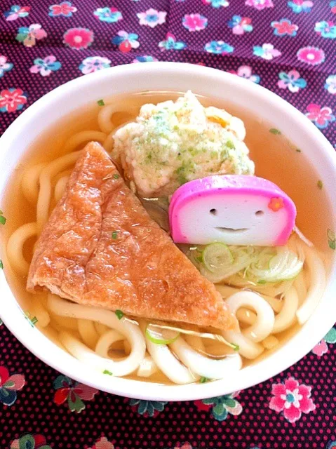 はんぺんと海老のぷわぷわ揚げ入りきつねうどん|ミホさん