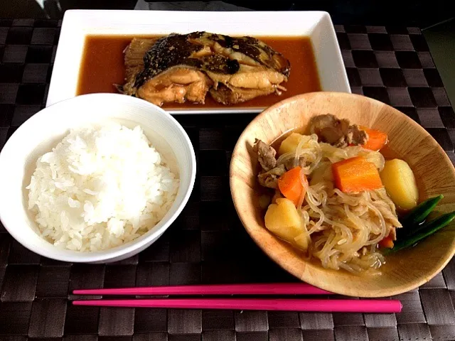 カレイの煮つけ、肉じゃが|りっぴさん