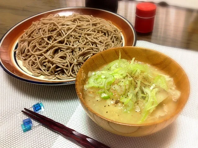 豚汁つけ蕎麦。熱モリで|彩さん