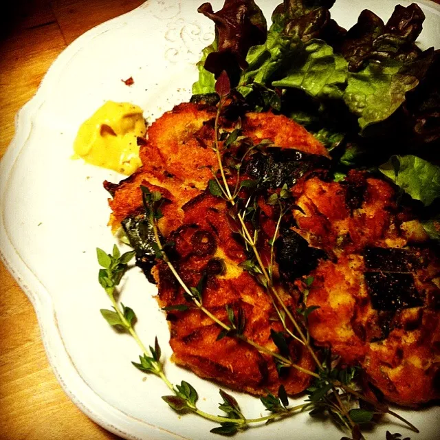 Organic vegetables, tuna fish and parmesan cheese  fritter.|tayukoさん