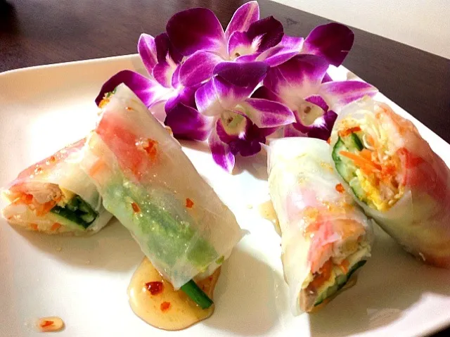 ปอเปี๊ยะสด Fresh spring roll|krittさん