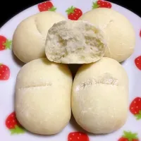 Snapdishの料理写真:簡単おかゆで白パン！|＠溯薇.さん