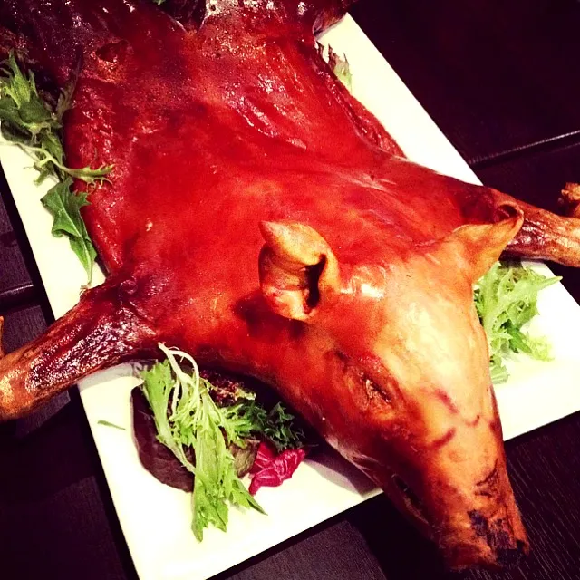 Snapdishの料理写真:Cochinillo Asado-Spanish Suckling Pig|Carin Tayさん